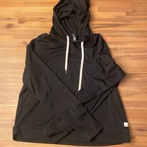 Vuori hoodie black. Size M